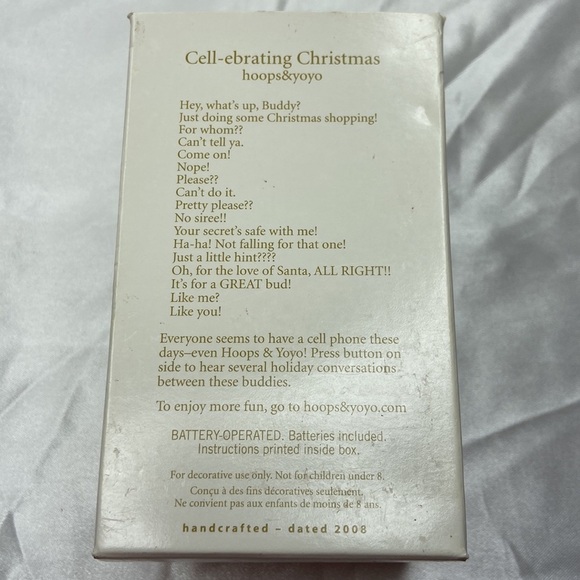 Hallmark Keepsake Hoops and YoYo Cell-ebrating Christmas Sound Ornament 2008 - Picture 5 of 9